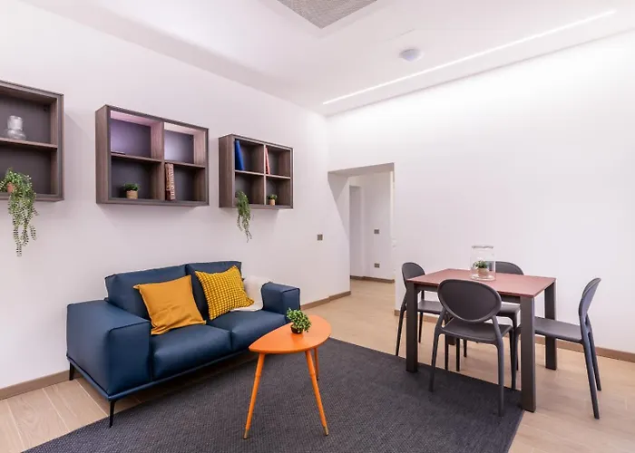 Joivy Cavour 238 * Roma