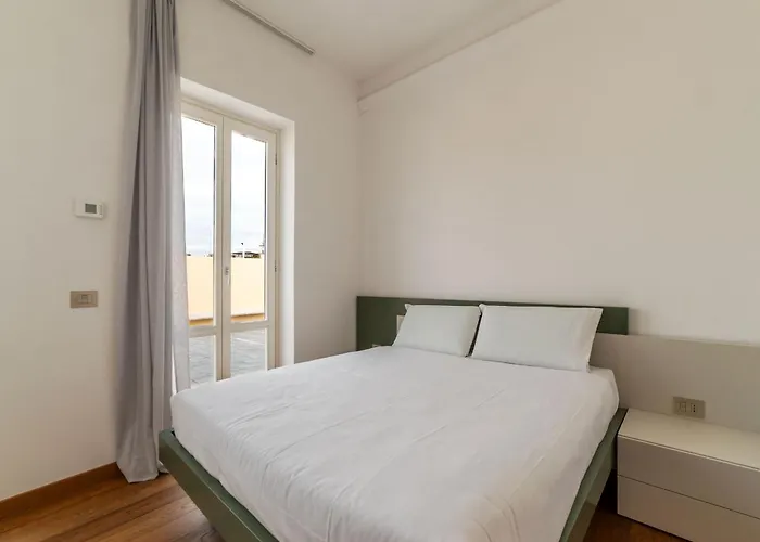 Joivy Cavour 238 *